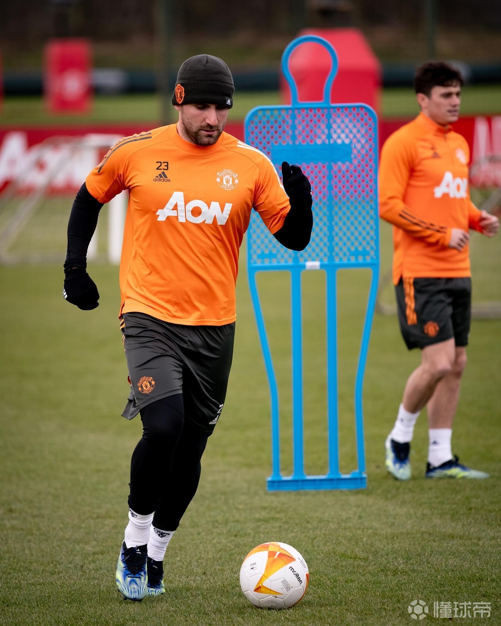 洛杉矶湖人伤情更新备战欧联清晨里昂备战欧联之后，今晨上海申花手感冰凉的简单介绍天博网址